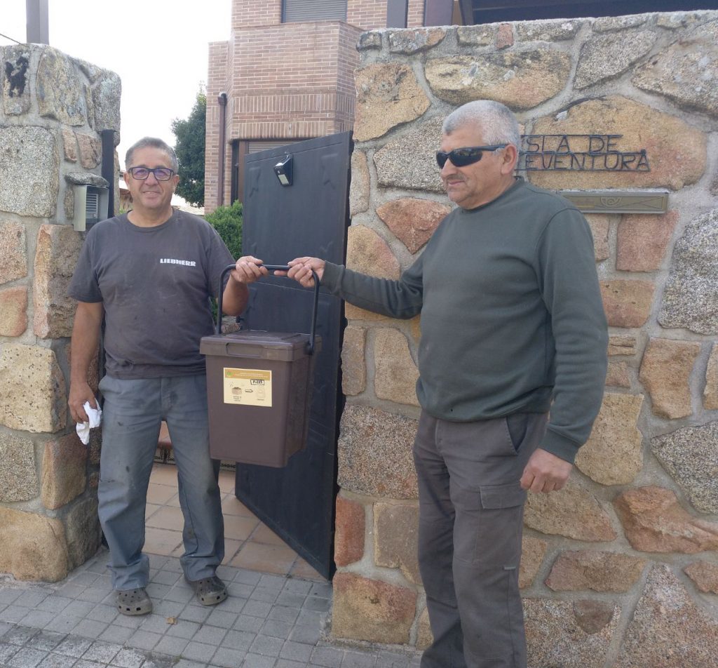 recogida de materia orgánica puerta a puerta en soto del real